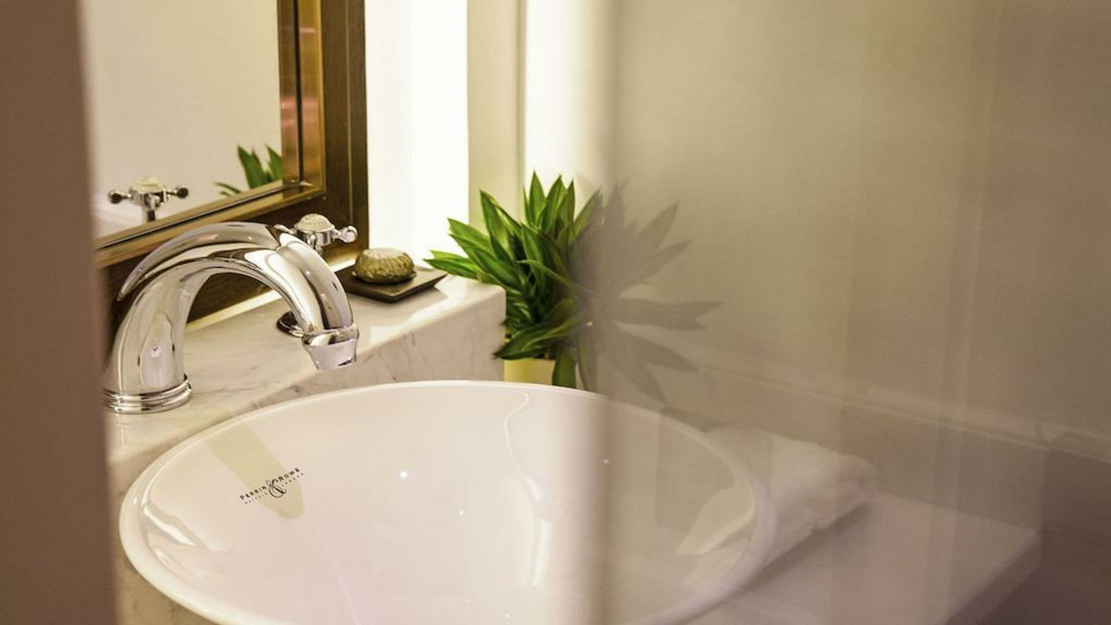 Relais & Chateaux Chaptel Hangzhou Hotel