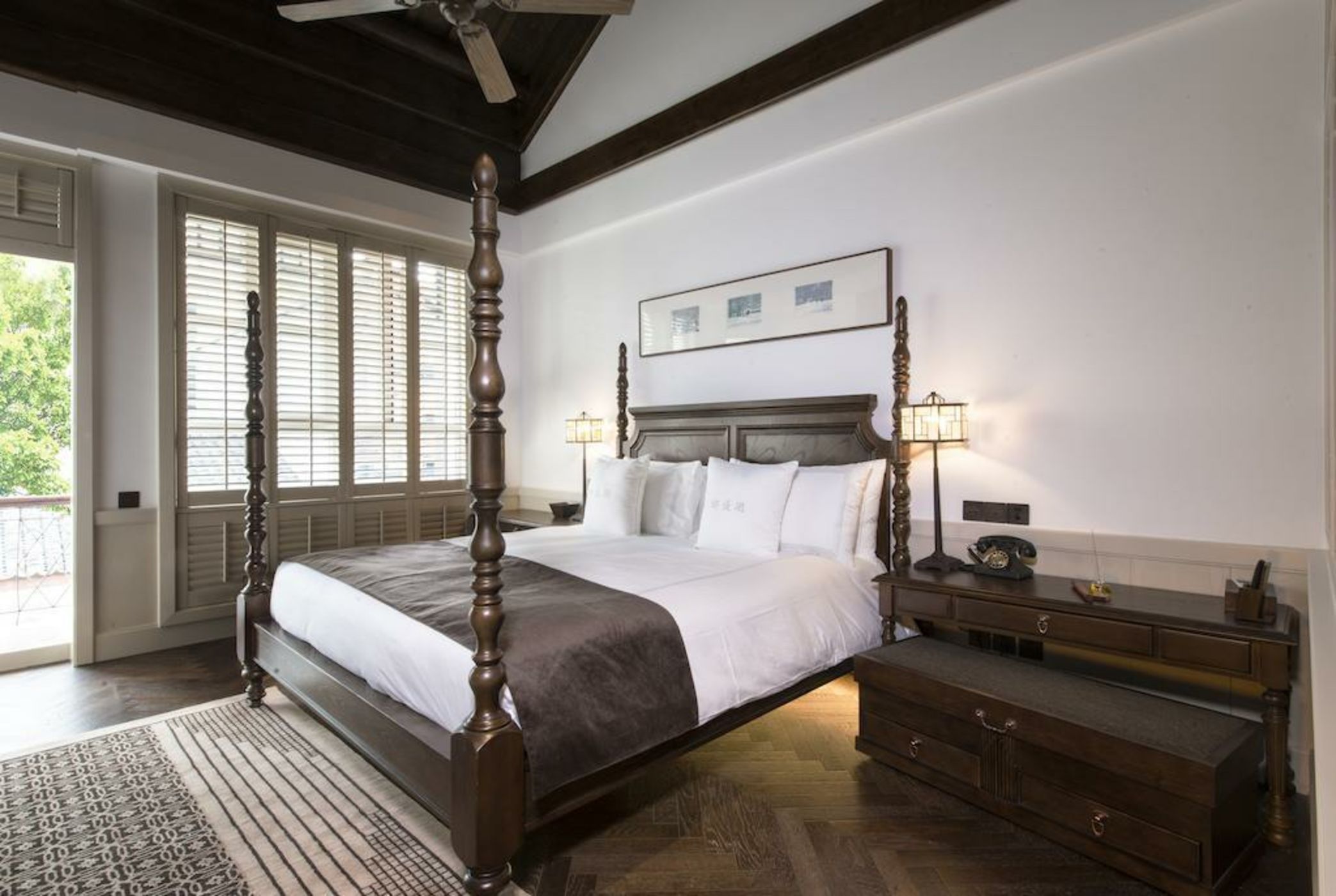 Relais & Chateaux Chaptel Hangzhou Hotel