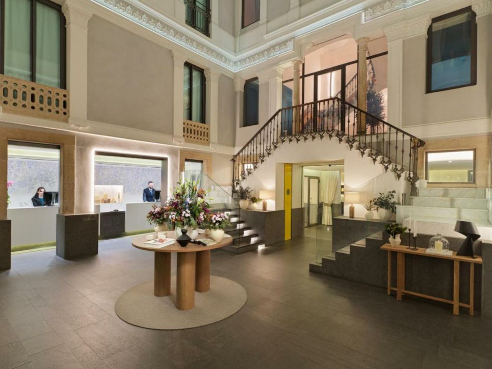 H10 Urquinaona Plaza