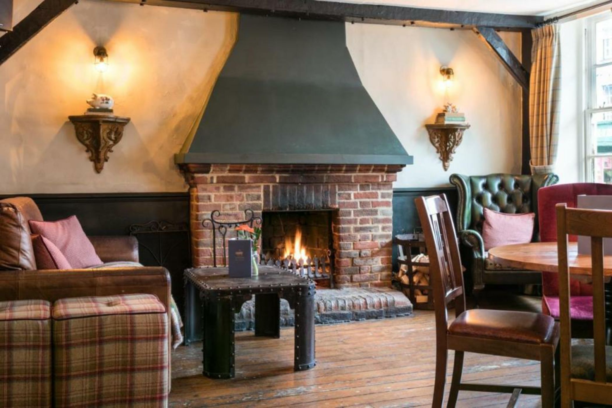 The Angel & Blue Pig