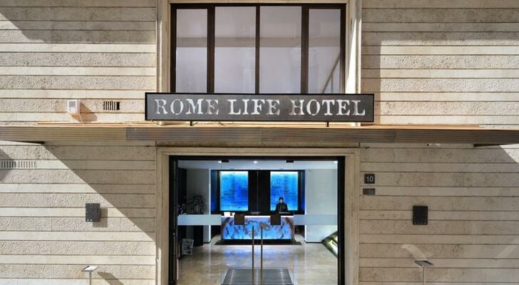 Rome Life Hotel