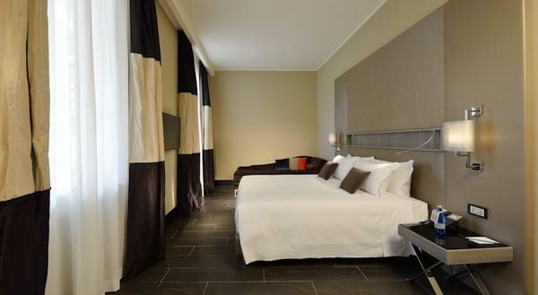 Rome Life Hotel