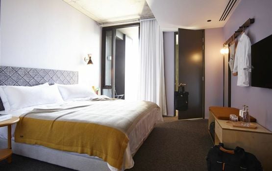 Alex Hotel