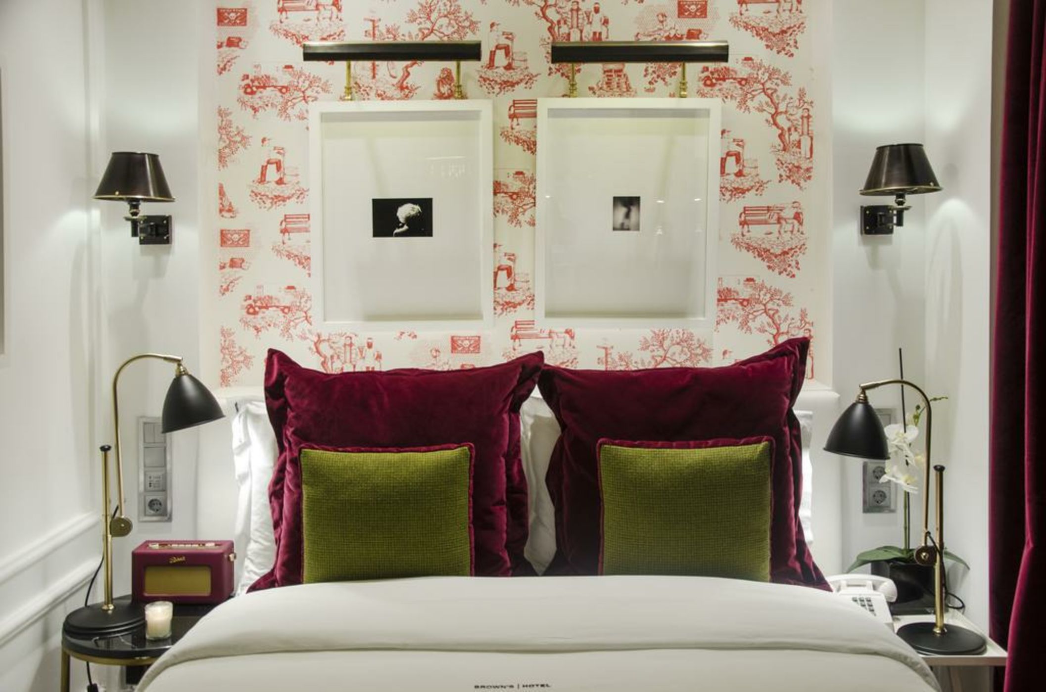 Browns Central Hotel