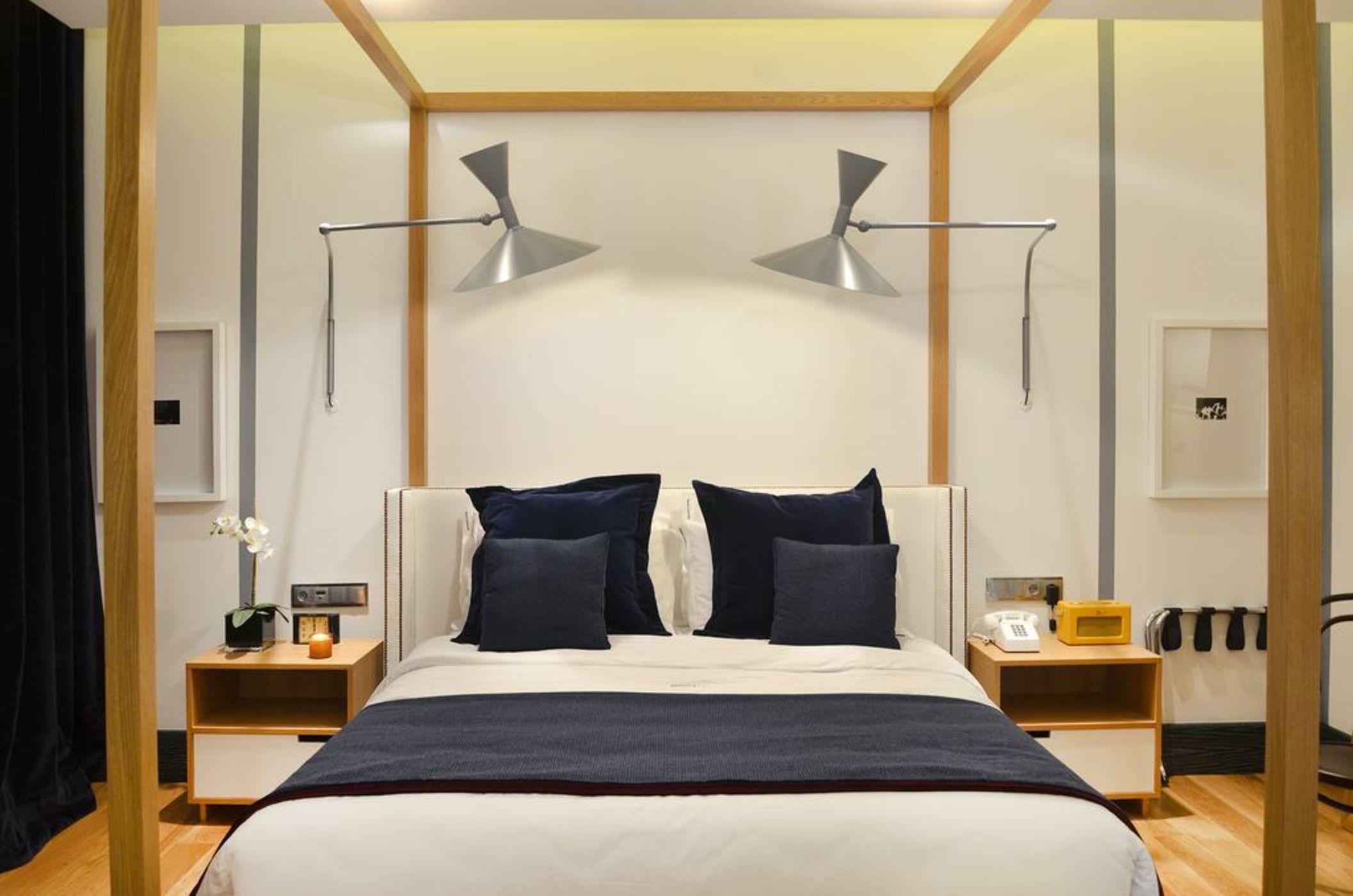 Browns Central Hotel