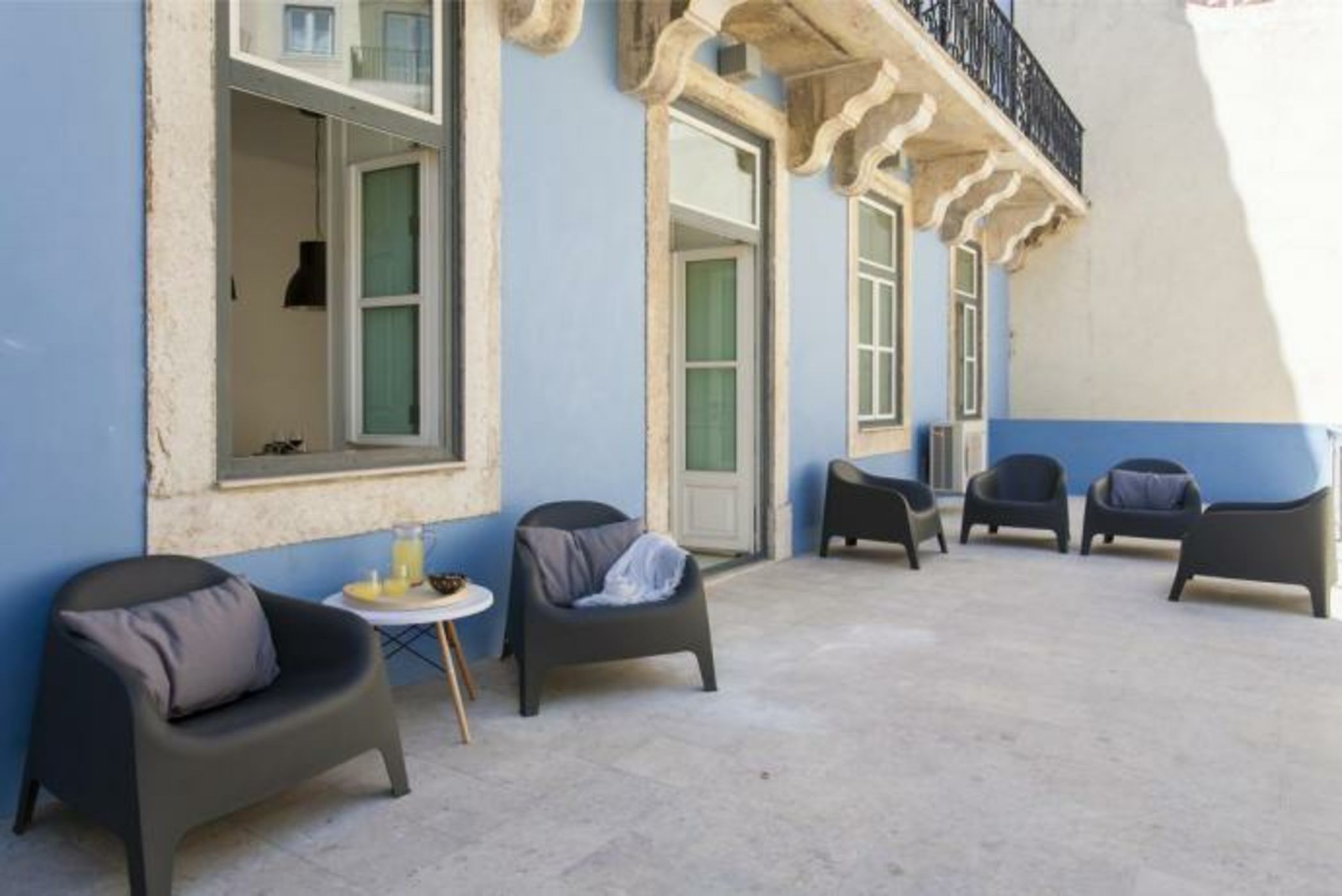 Downtown Blue Apartments | RentExperience