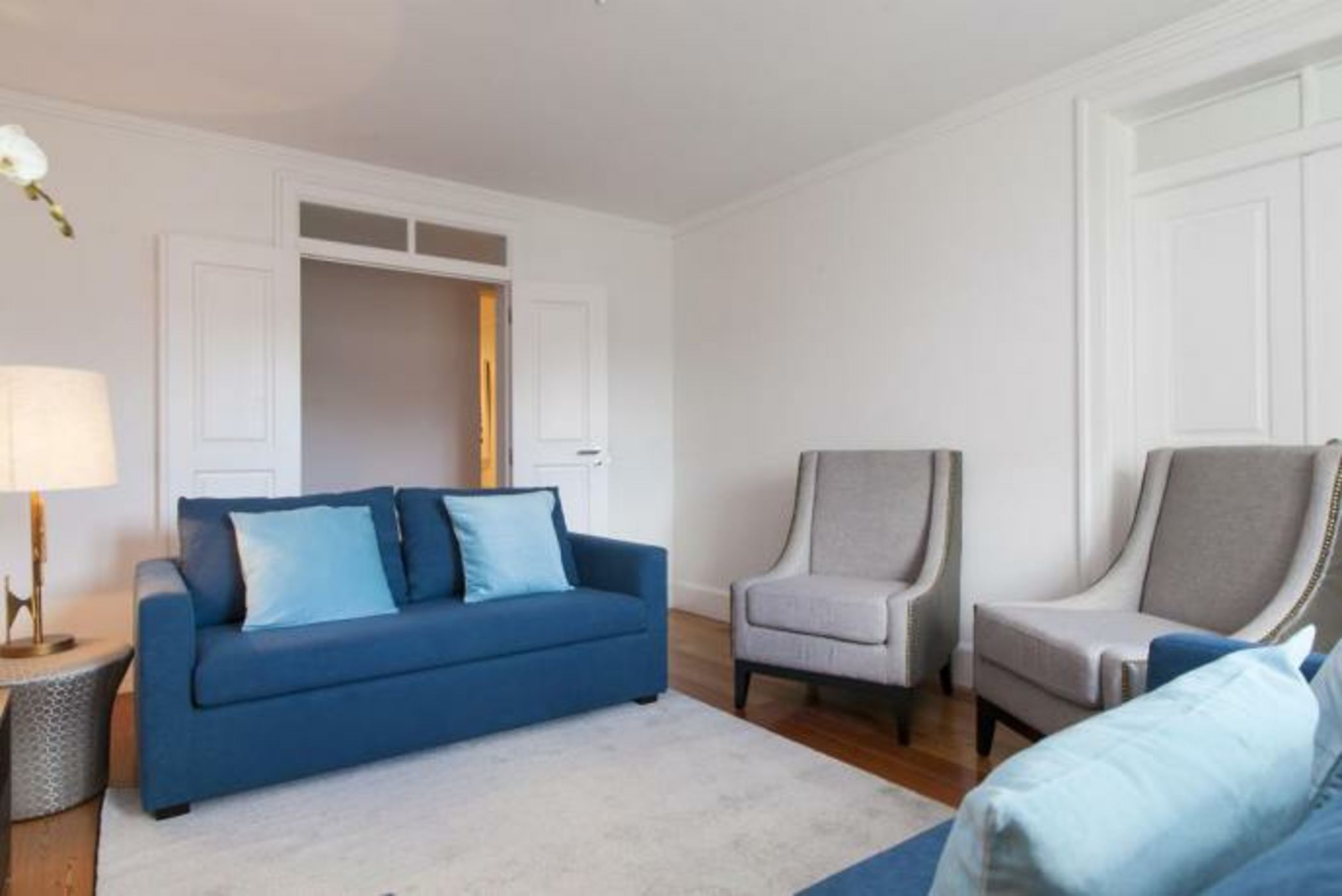 Downtown Blue Apartments | RentExperience