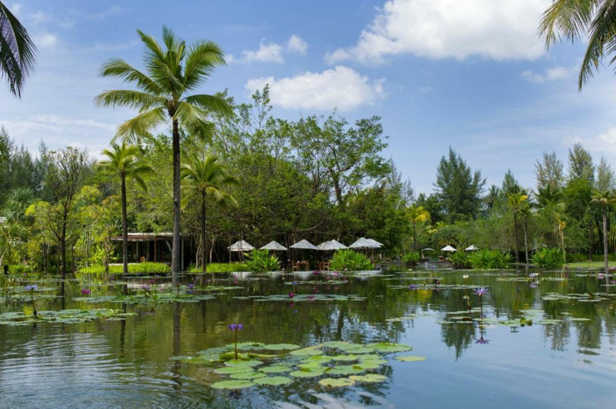 The Sarojin -SHA Extra Plus