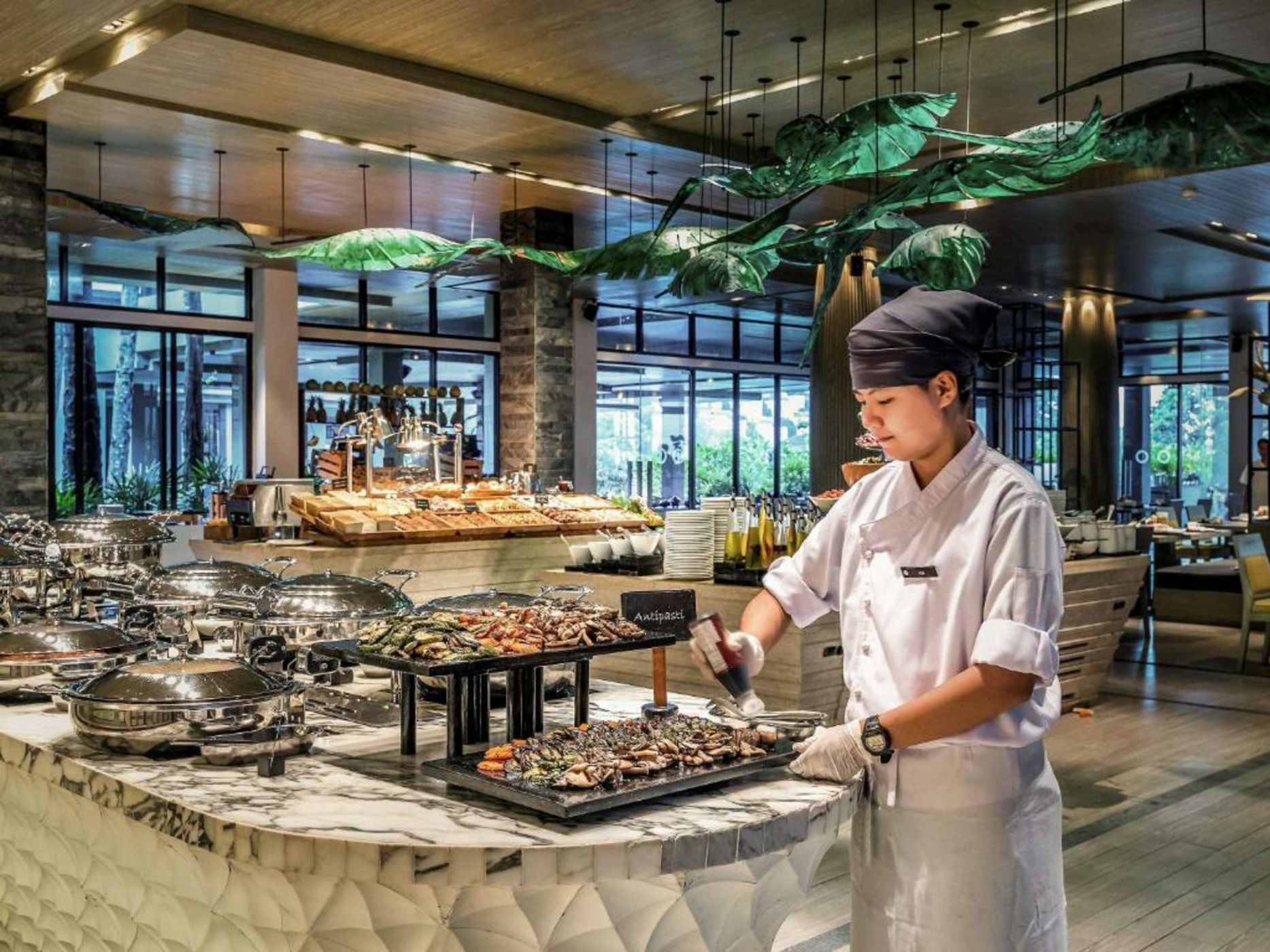 Pullman Phuket Arcadia Naithon Beach