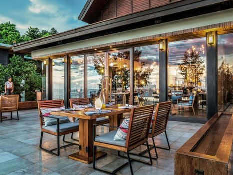 Pullman Phuket Arcadia Naithon Beach