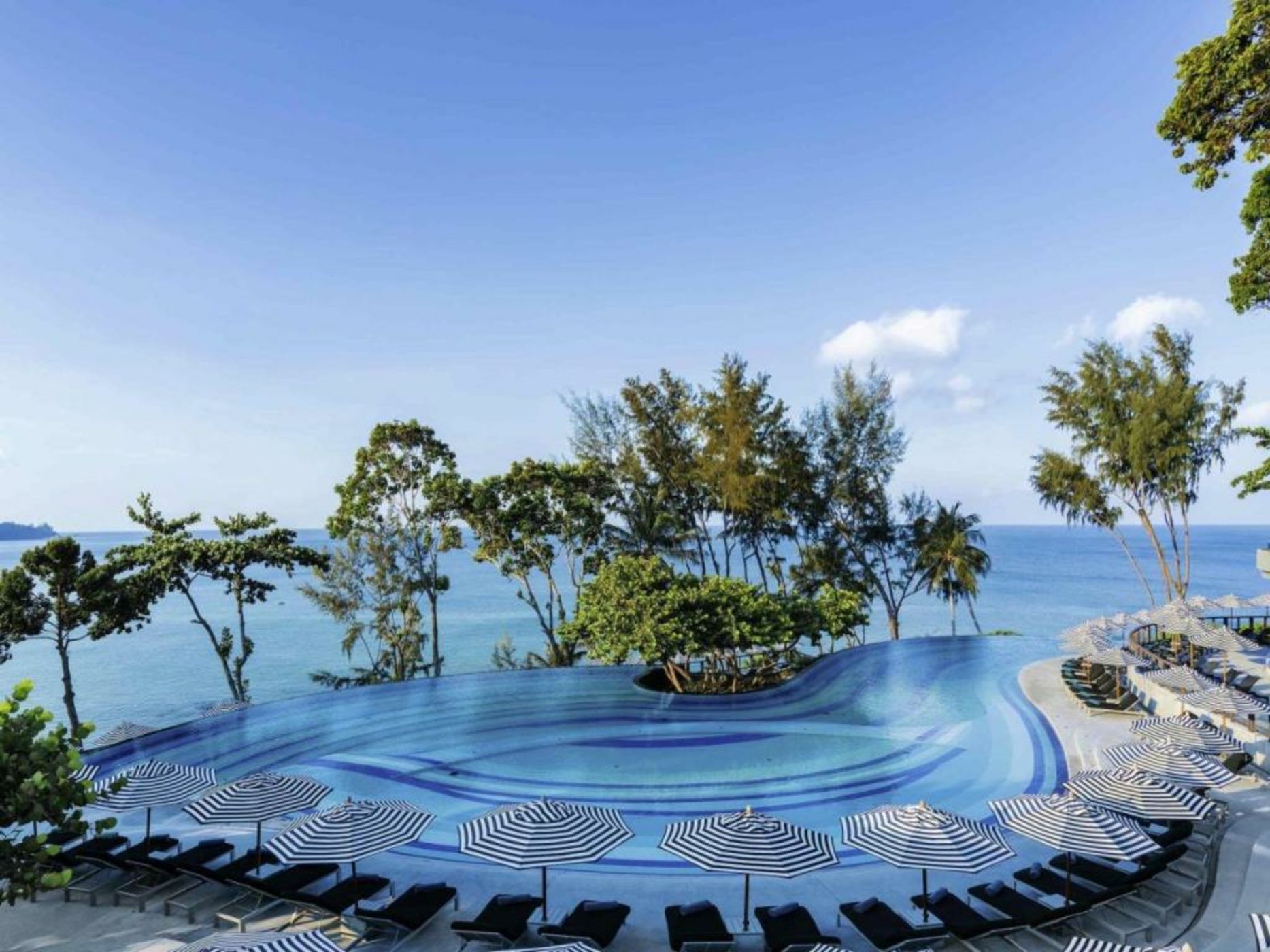 Pullman Phuket Arcadia Naithon Beach