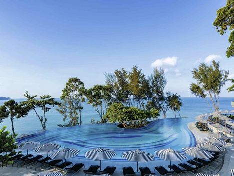 Pullman Phuket Arcadia Naithon Beach