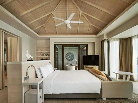 Pullman Phuket Arcadia Naithon Beach