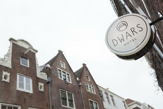 Hotel Dwars