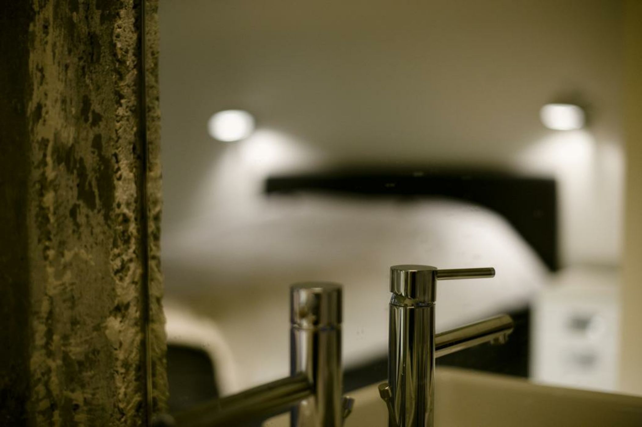 B&B Yellow Submarine