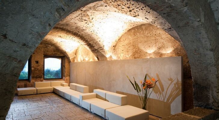 Zash Boutique Hotel