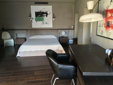 Can Artists La Loge
