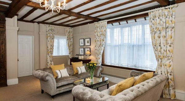 The Manor Elstree