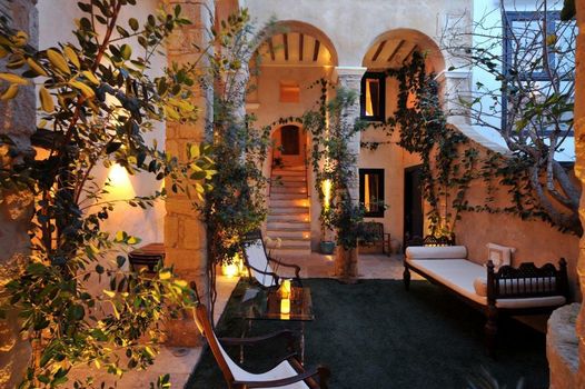 V... Boutique Hotel