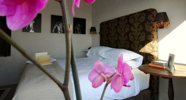 V... Boutique Hotel