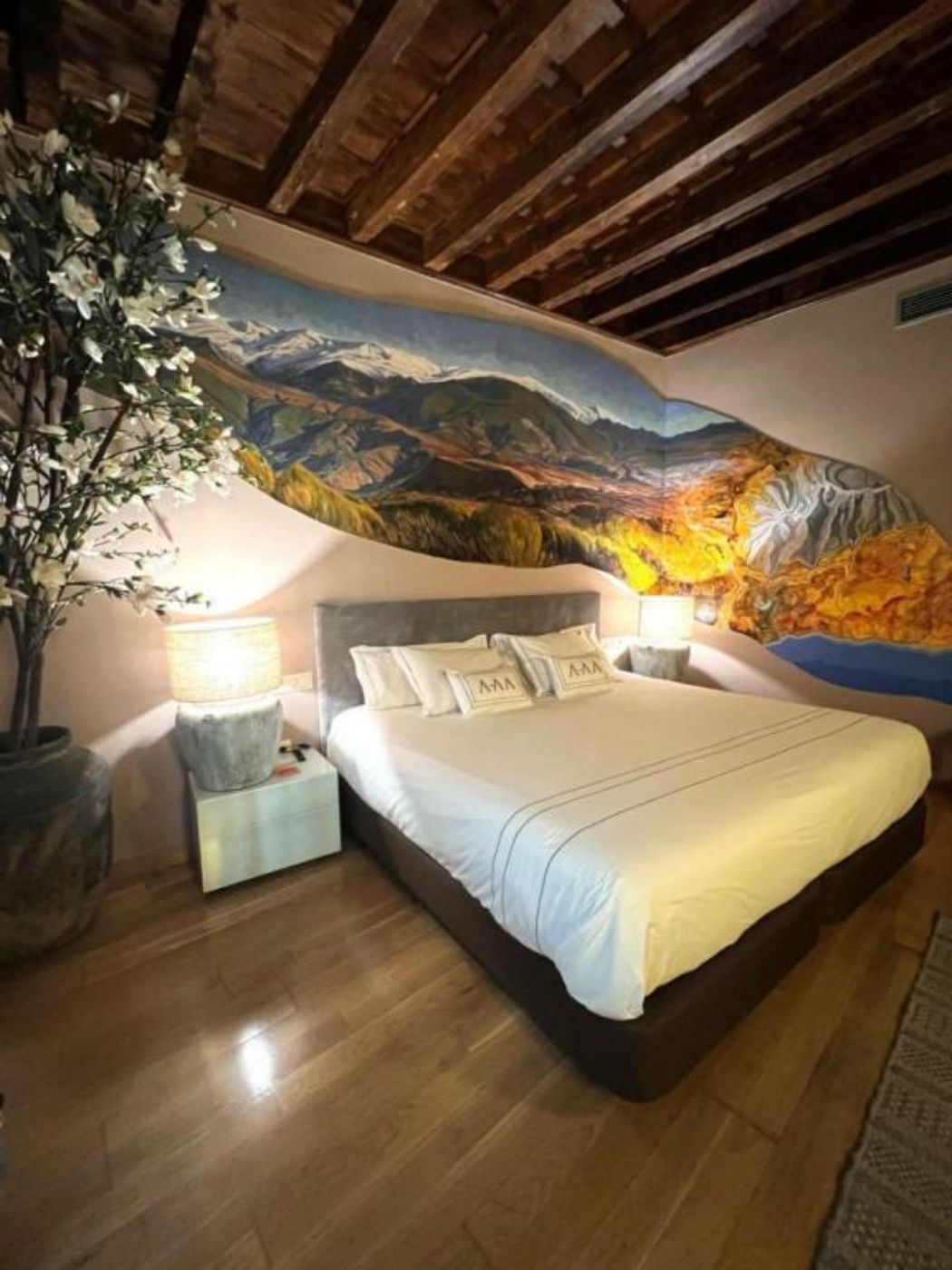 Gar Anat Hotel Boutique