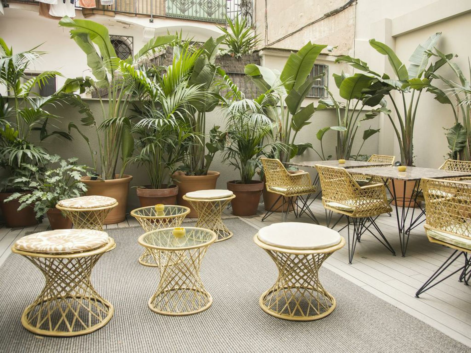 Yurbban Trafalgar Hotel