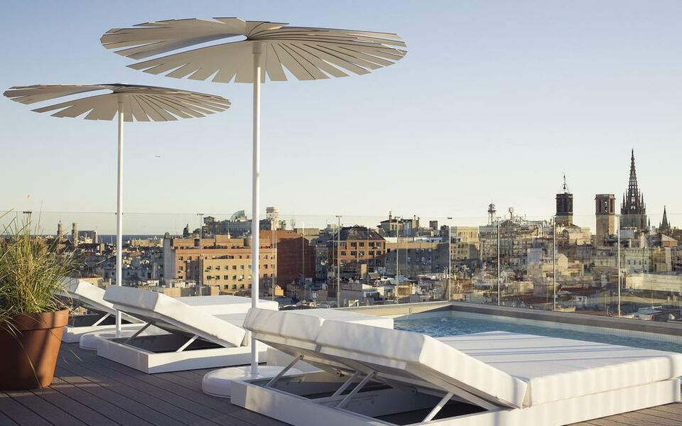 Yurbban Trafalgar Hotel Reviews Yurbban Trafalgar Hotel Reviews
