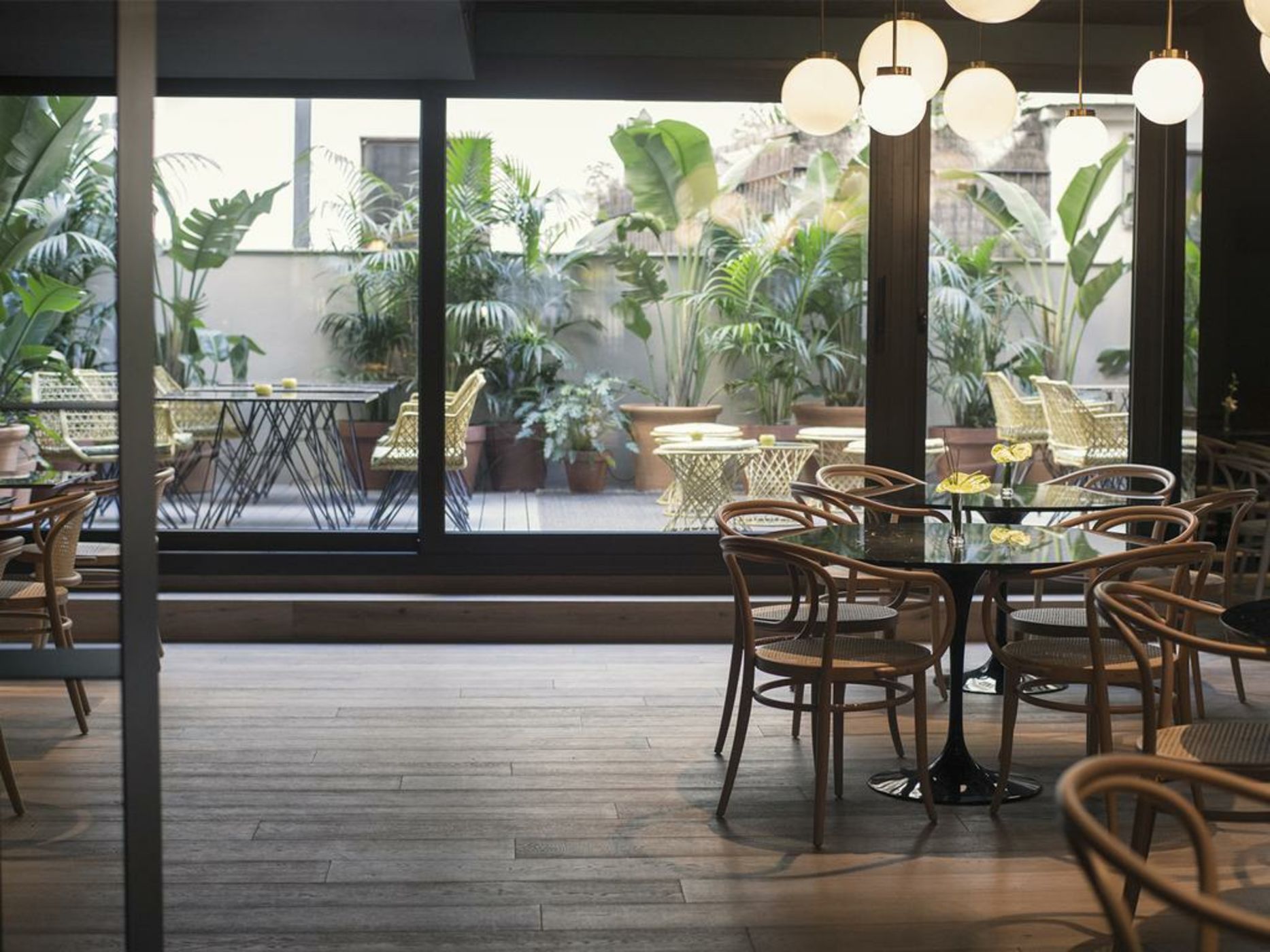 Yurbban Trafalgar Hotel