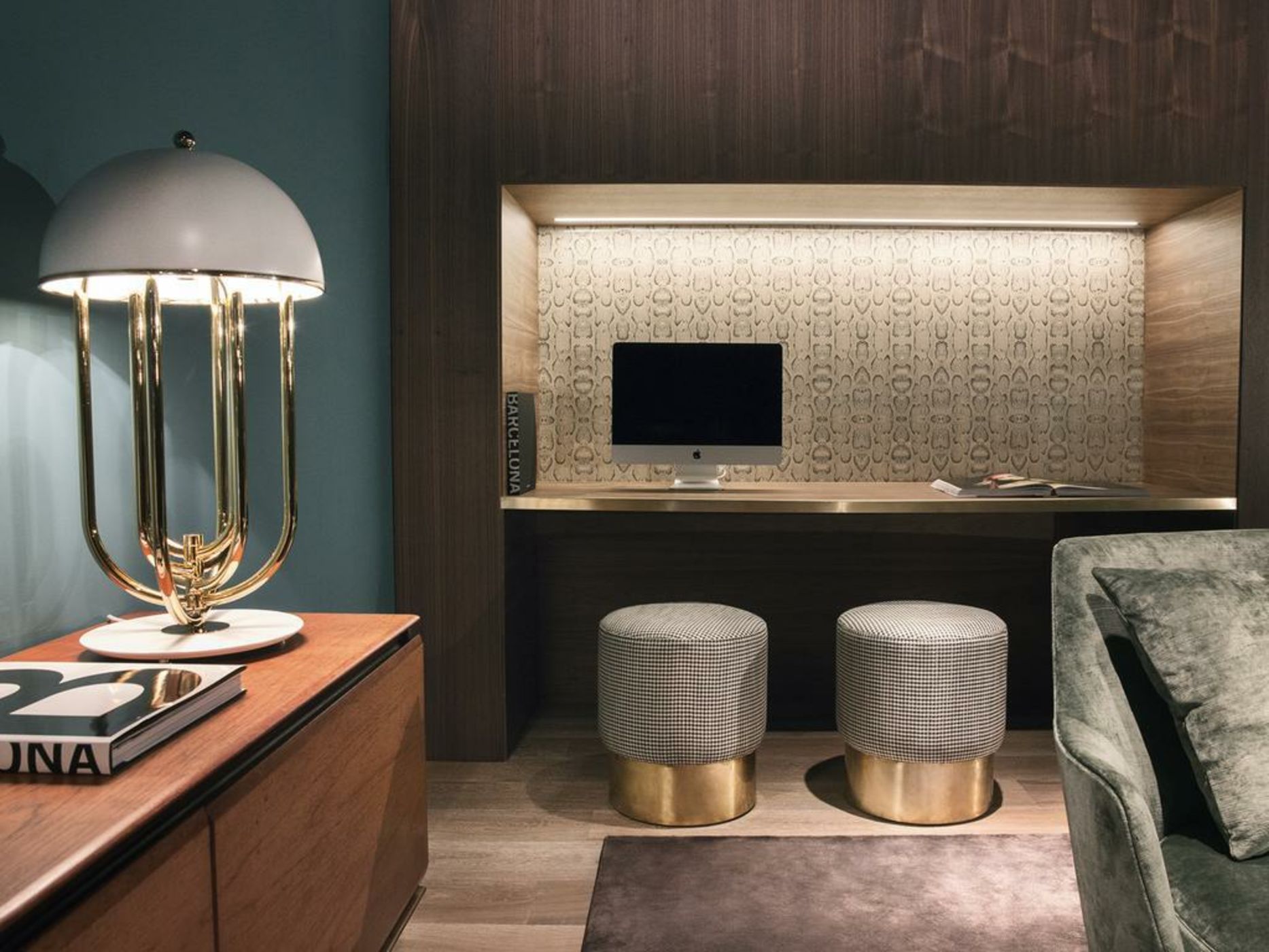 Yurbban Trafalgar Hotel