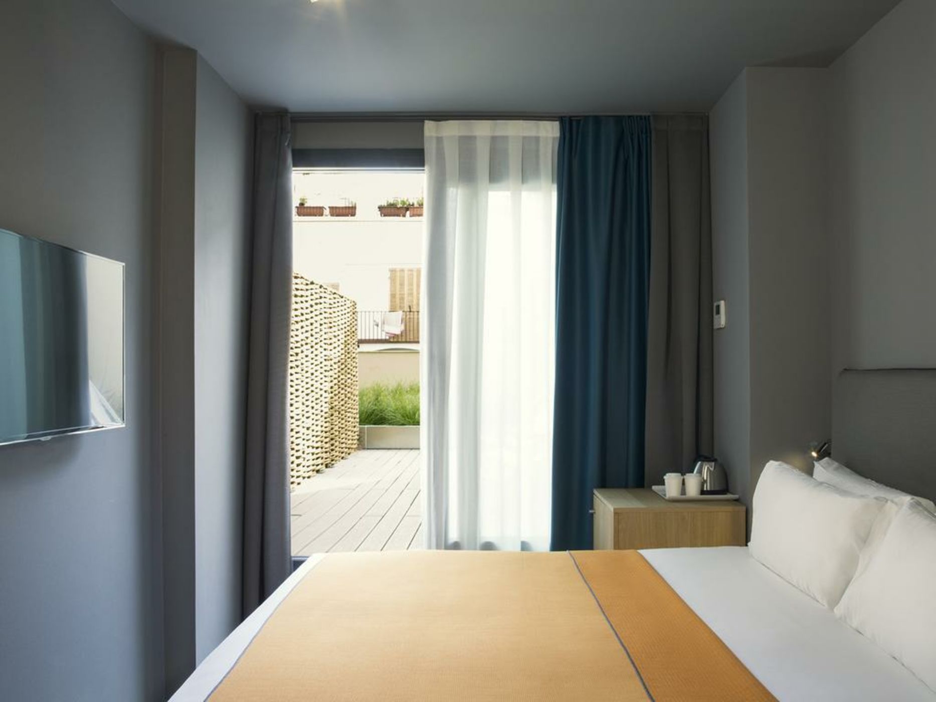 Yurbban Trafalgar Hotel