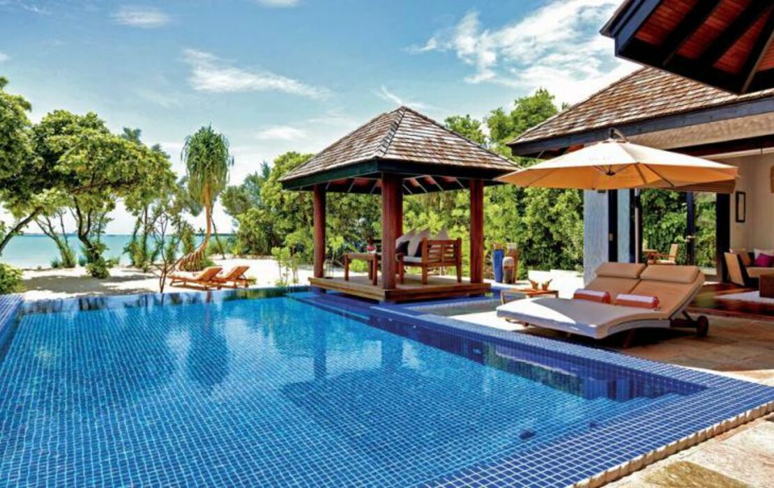 Hideaway Beach Resort & Spa