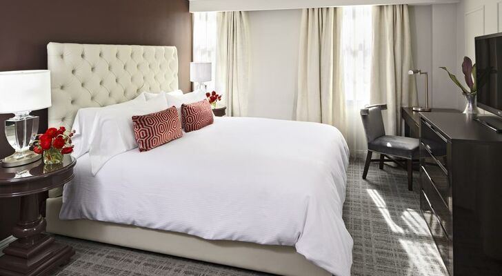 The Graham Hotel Washington DC Tapestry Collection by Hilton