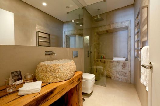 InPatio Guest House