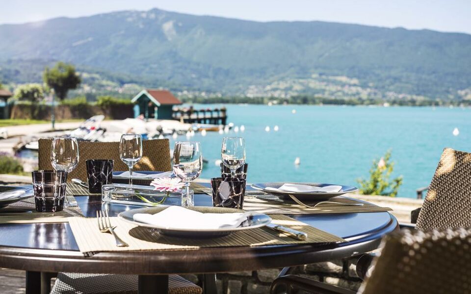 Hotel Restaurant Le Cottage Talloires Hotel Restaurant Le Cottage Talloires