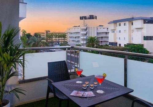 AxelBeach Maspalomas - Apartments and Lounge Club - Adults Only