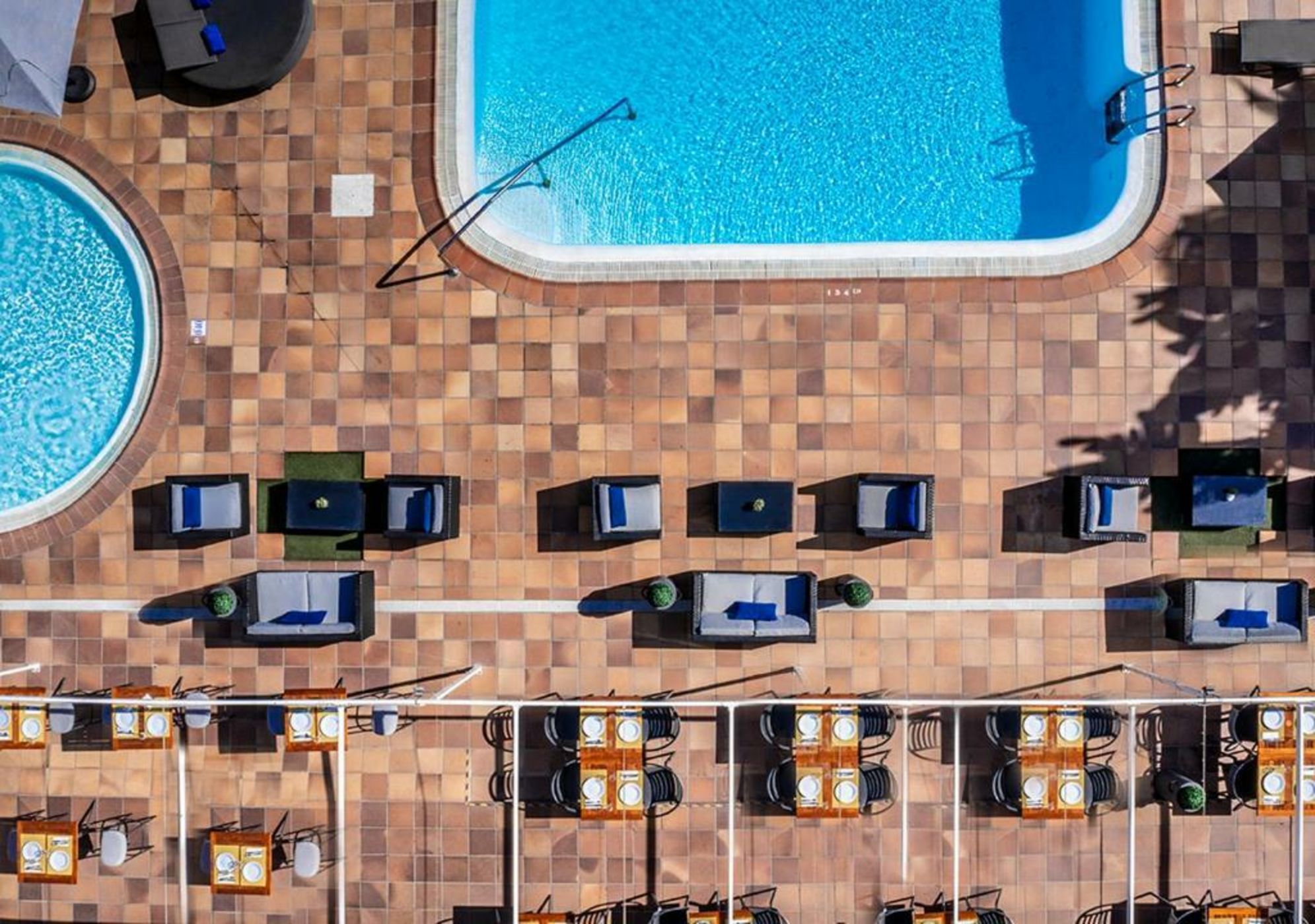 AxelBeach Maspalomas - Apartments and Lounge Club - Adults Only