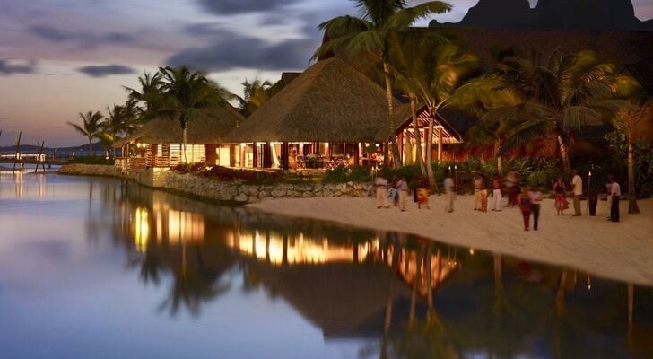 Four Seasons Resort Bora Bora