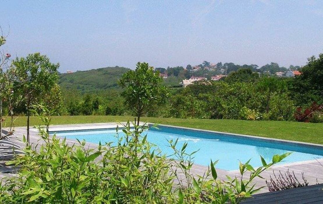 Villa Acotz Lafitenia Resort