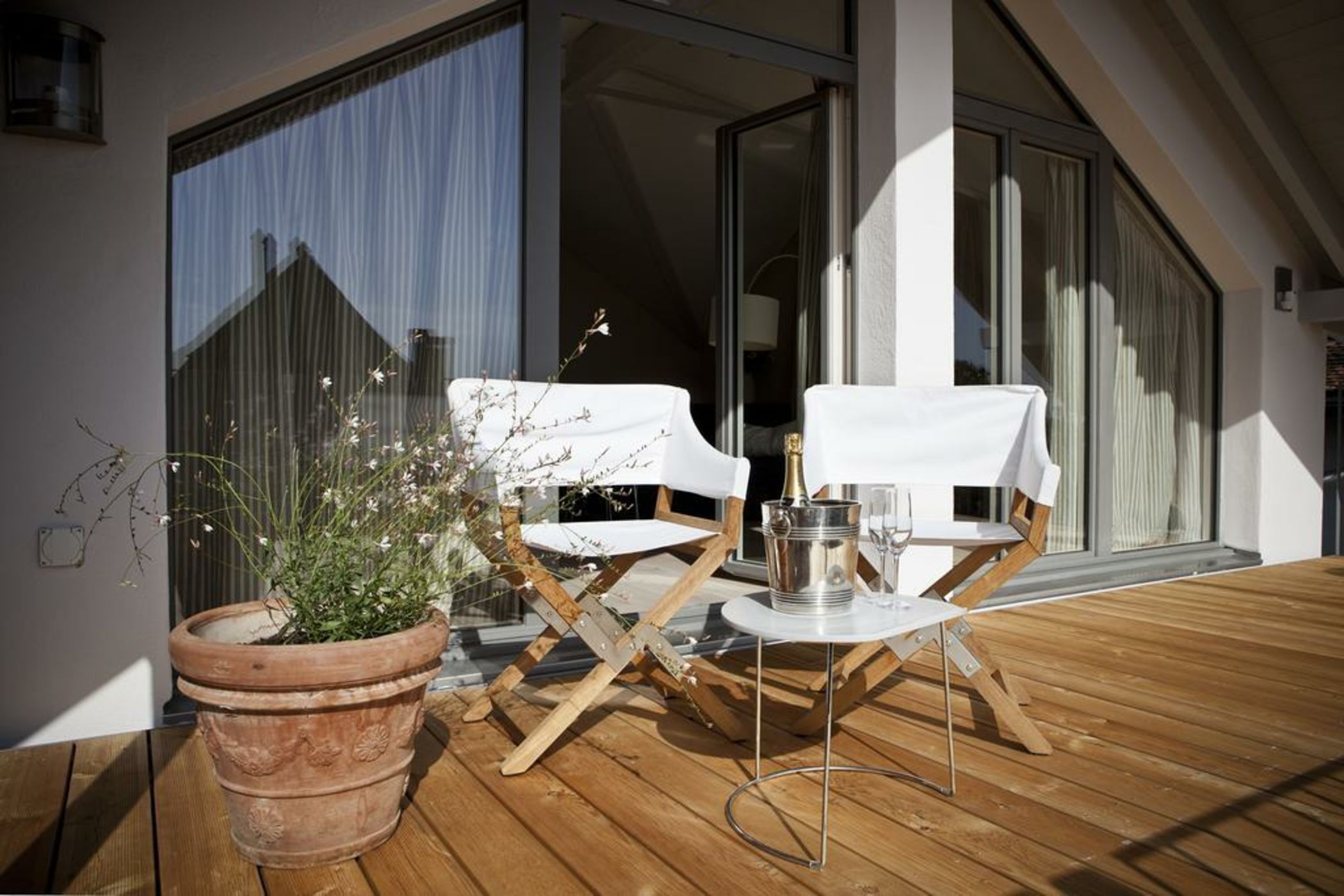 Le Coq Chantant B&B and Boutique Hotel St-Livres