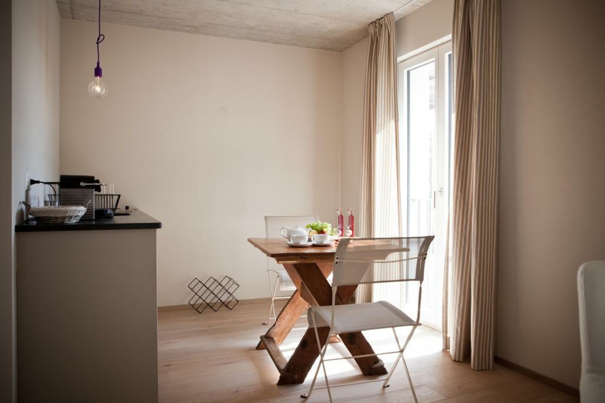 Le Coq Chantant B&B and Boutique Hotel St-Livres