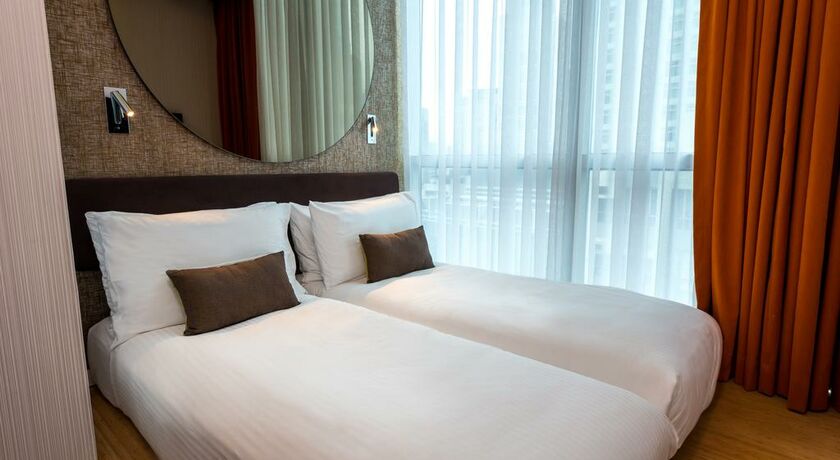 Central Room Booking Queens Central Room Booking Queens