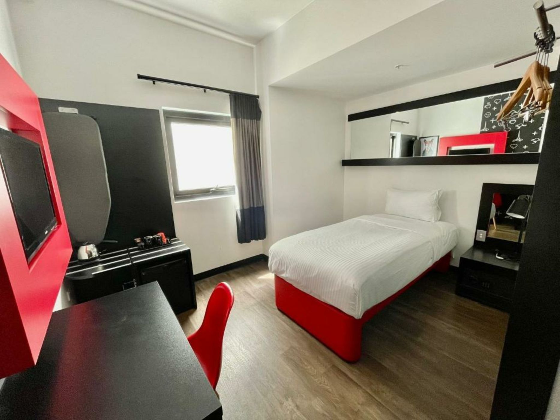 Essence Hotel Carlton