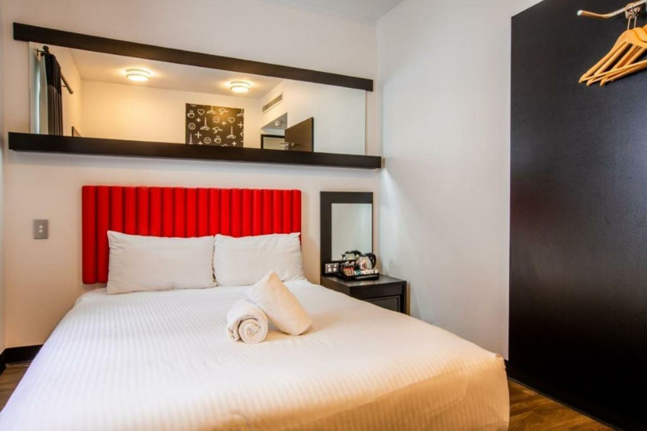 Essence Hotel Carlton