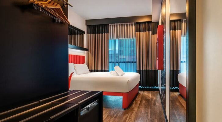 ibis Melbourne Swanston Street Hotel