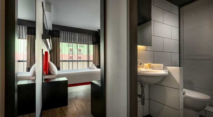 ibis Melbourne Swanston Street Hotel