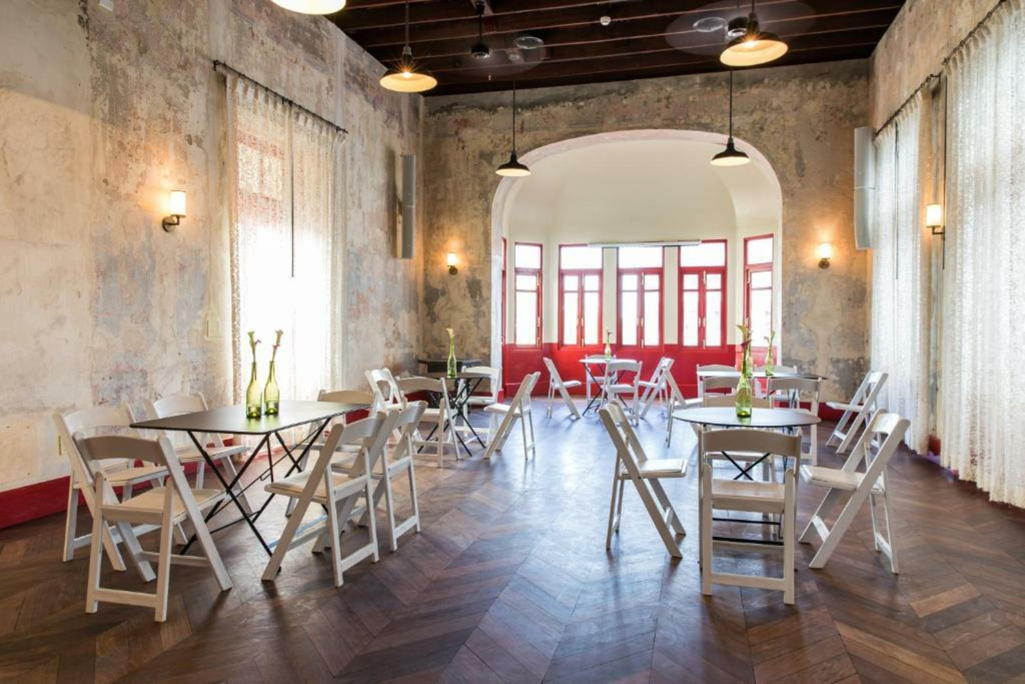 American Trade Hotel