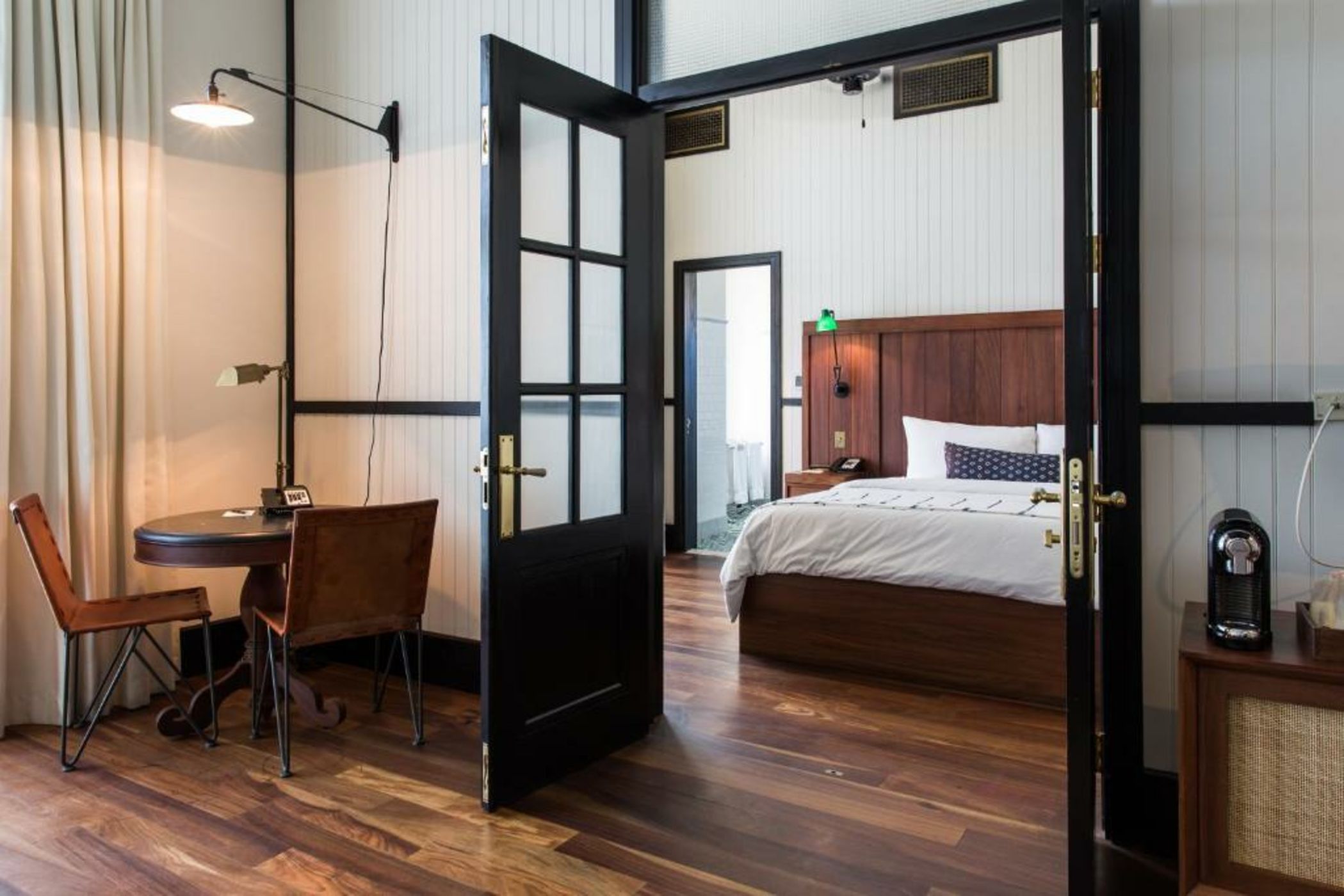 American Trade Hotel