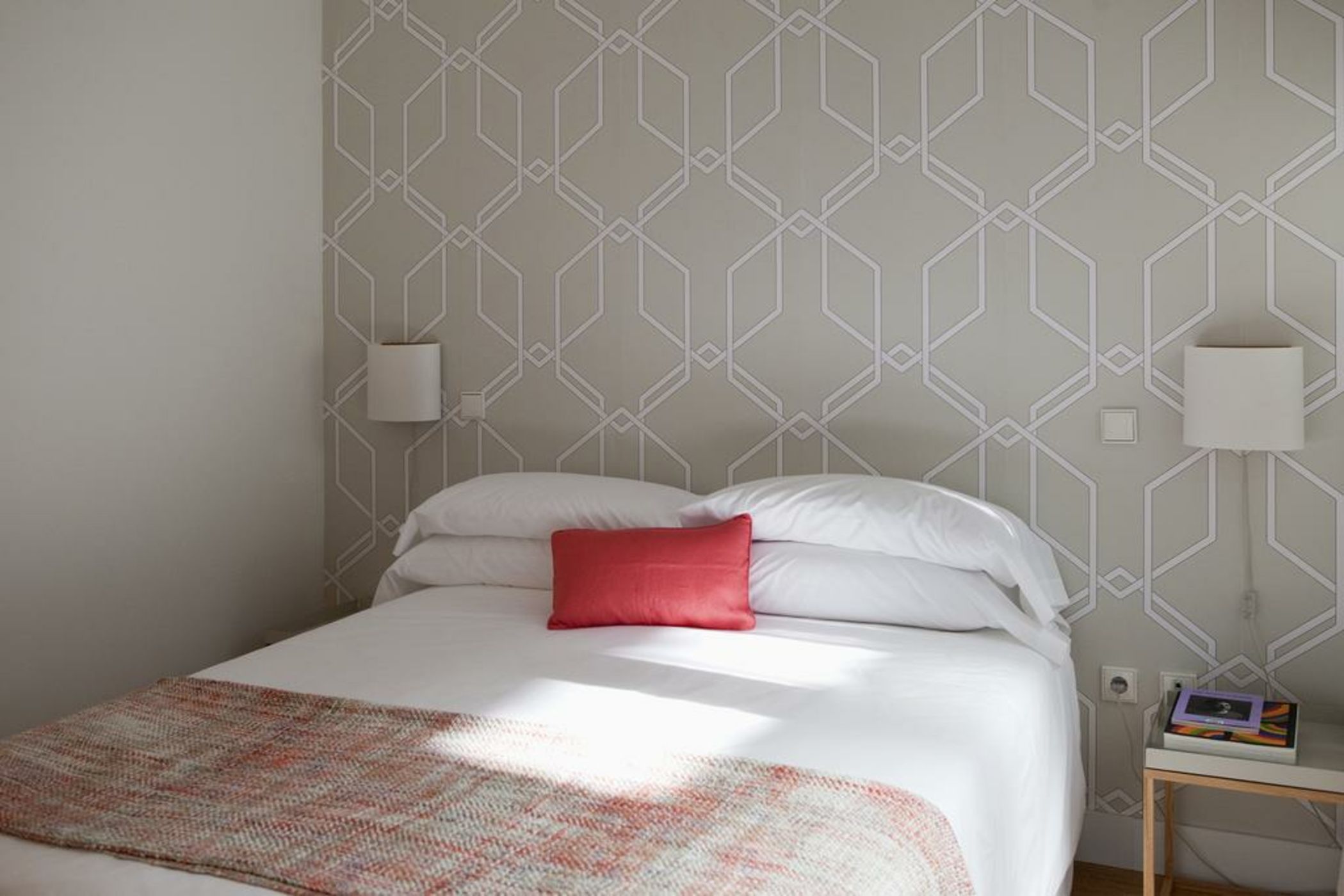 60 Balconies Urban Stay