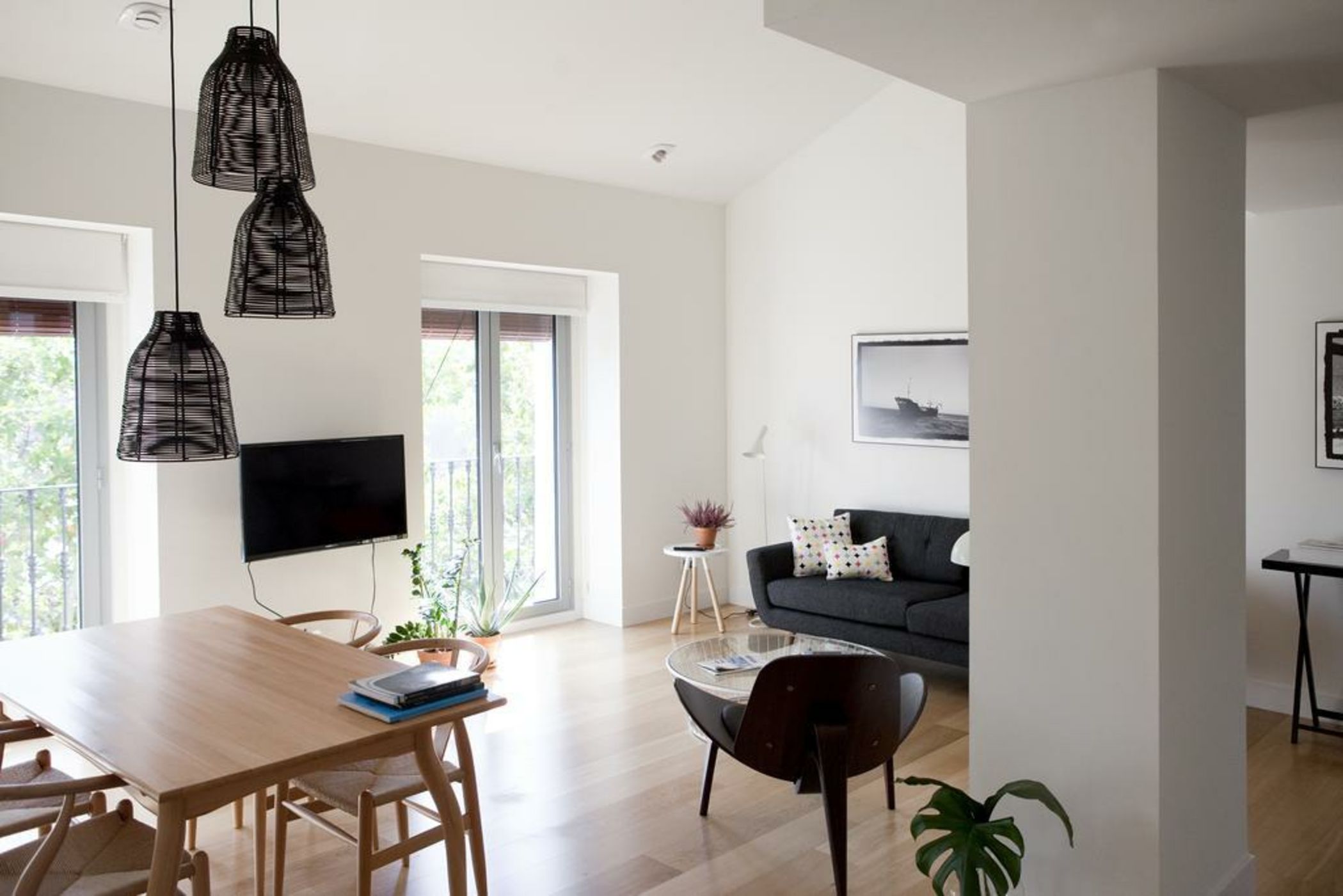 60 Balconies Urban Stay