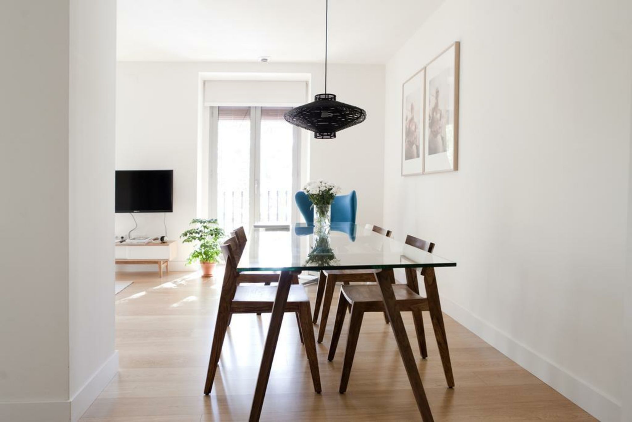 60 Balconies Urban Stay